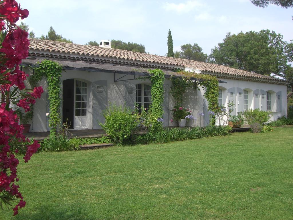 Le Mas De Notre-Dame Bed & Breakfast La Londe-les-Maures Rom bilde